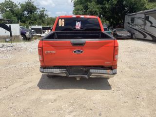 2015 Ford F-150 - Exterior Rear Center Image